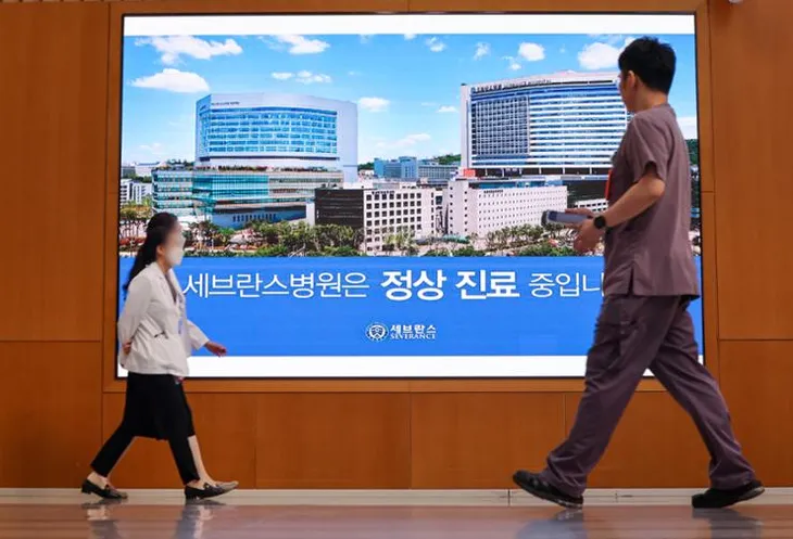 Sinh viên nước ngoài được phép làm điều dưỡng ở Hàn Quốc - Ảnh 1. Sinh viên nước ngoài được phép làm điều dưỡng ở Hàn Quốc - Ảnh 1.
