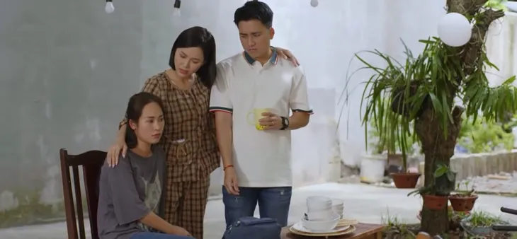 Sao Kim bắn tim Sao Hỏa - Tập 2: Quý bị trách vì không lo được cho ba mẹ con Đào - Ảnh 3. Sao Kim bắn tim Sao Hỏa - Tập 2: Quý bị trách vì không lo được cho ba mẹ con Đào - Ảnh 3.