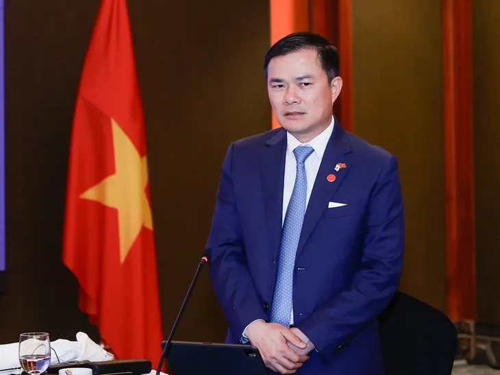 Thủ tướng dự tọa đàm với chuyên gia, nhà khoa học bán dẫn, trí tuệ nhân tạo của Hàn Quốc - Ảnh 8. Thủ tướng dự tọa đàm với chuyên gia, nhà khoa học bán dẫn, trí tuệ nhân tạo của Hàn Quốc - Ảnh 8.
