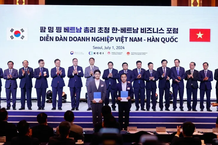 CMC ký kết thúc đẩy ứng dụng công nghệ tại Diễn đàn doanh nghiệp Việt Nam - Hàn Quốc - Ảnh 1. CMC ký kết thúc đẩy ứng dụng công nghệ tại Diễn đàn doanh nghiệp Việt Nam - Hàn Quốc - Ảnh 1.