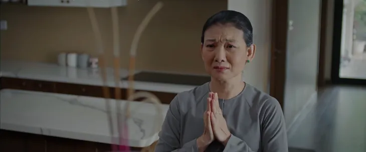 Trạm cứu hộ trái tim - Tập 50: An Nhiên hôn mê vì cứu bé Kitty, mọi hận thù hóa giải - Ảnh 8. Trạm cứu hộ trái tim - Tập 50: An Nhiên hôn mê vì cứu bé Kitty, mọi hận thù hóa giải - Ảnh 8.