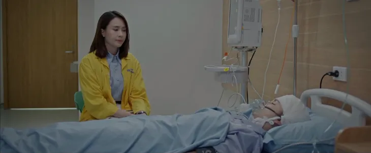 Trạm cứu hộ trái tim - Tập 50: An Nhiên hôn mê vì cứu bé Kitty, mọi hận thù hóa giải - Ảnh 9. Trạm cứu hộ trái tim - Tập 50: An Nhiên hôn mê vì cứu bé Kitty, mọi hận thù hóa giải - Ảnh 9.