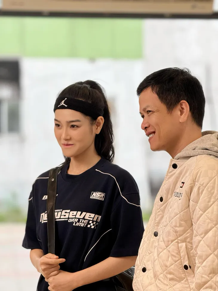 Đoàn làm phim Những nẻo đường gần xa đóng máy - Ảnh 14. Đoàn làm phim Những nẻo đường gần xa đóng máy - Ảnh 14.