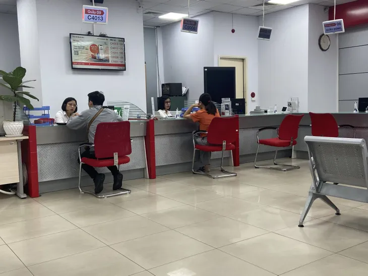 Giao dịch chuyển tiền ngân hàng đã thông hơn sau 3 ngày thực hiện sinh trắc học - Ảnh 1. Giao dịch chuyển tiền ngân hàng đã thông hơn sau 3 ngày thực hiện sinh trắc học - Ảnh 1.