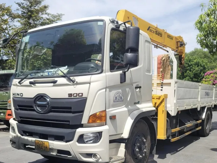 Tài xế xe tải gây tai nạn chết người rồi bỏ trốn - Ảnh 2. Tài xế xe tải gây tai nạn chết người rồi bỏ trốn - Ảnh 2.
