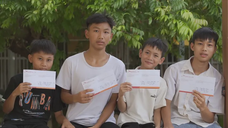 Quỹ Ươm mầm tài năng Trẻ: 20 năm đồng hành với khuyến học, khuyến tài - Ảnh 3. Quỹ Ươm mầm tài năng Trẻ: 20 năm đồng hành với khuyến học, khuyến tài - Ảnh 3.