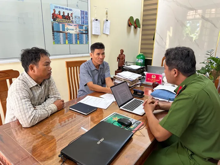 Công an Quảng Trị bắt đường dây cá độ bóng đá trên 30 tỷ đồng - Ảnh 1. Công an Quảng Trị bắt đường dây cá độ bóng đá trên 30 tỷ đồng - Ảnh 1.