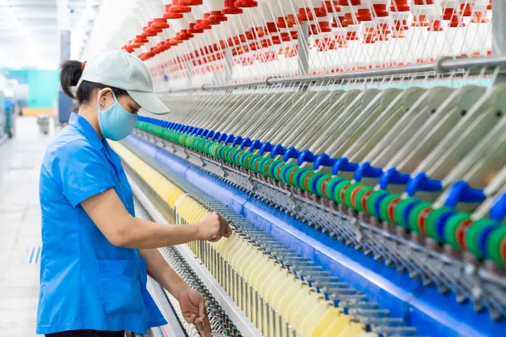 Việt Nam ngày càng trở nên hấp dẫn trong mắt nhà đầu tư nước ngoài - Ảnh 1. Việt Nam ngày càng trở nên hấp dẫn trong mắt nhà đầu tư nước ngoài - Ảnh 1.