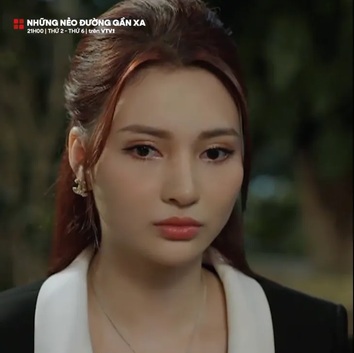 Những nẻo đường gần xa - Tập 31: Dũng khó chịu vì Hùng thân thiết với sếp Yên - Ảnh 3. Những nẻo đường gần xa - Tập 31: Dũng khó chịu vì Hùng thân thiết với sếp Yên - Ảnh 3.