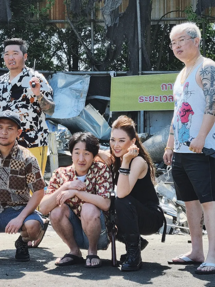 Hari Won học tiếng Thái để đóng phim truyền hình Hàn - Ảnh 2. Hari Won học tiếng Thái để đóng phim truyền hình Hàn - Ảnh 2.