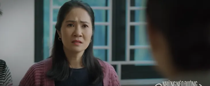 Những nẻo đường gần xa - Tập 33: Yên chỉ biết lặng thinh khi nghe về duyên trời định Đông - Vinh - Ảnh 4. Những nẻo đường gần xa - Tập 33: Yên chỉ biết lặng thinh khi nghe về duyên trời định Đông - Vinh - Ảnh 4.