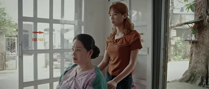 Vui lên nào anh em ơi - Tập 3: Chôm 6 chỉ vàng của vợ, chồng bị phạt làm điều không thể - Ảnh 2. Vui lên nào anh em ơi - Tập 3: Chôm 6 chỉ vàng của vợ, chồng bị phạt làm điều không thể - Ảnh 2.