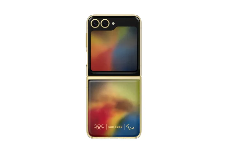 Galaxy Z Flip6 ra mắt phiên bản đặc biệt dành riêng cho vận động viên Olympic tại Paris - Ảnh 1. Galaxy Z Flip6 ra mắt phiên bản đặc biệt dành riêng cho vận động viên Olympic tại Paris - Ảnh 1.
