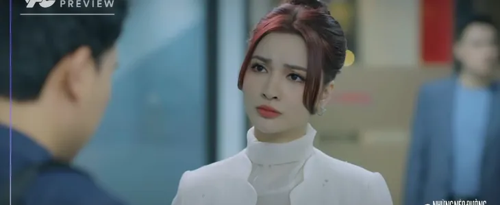 Những nẻo đường gần xa - Tập 34: Vinh - Yên căng như dây đàn, Dũng tỏ tình với Đông - Ảnh 1. Những nẻo đường gần xa - Tập 34: Vinh - Yên căng như dây đàn, Dũng tỏ tình với Đông - Ảnh 1.
