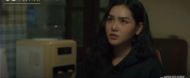 Những nẻo đường gần xa - Tập 34: Vinh - Yên căng như dây đàn, Dũng tỏ tình với Đông - Ảnh 6. Những nẻo đường gần xa - Tập 34: Vinh - Yên căng như dây đàn, Dũng tỏ tình với Đông - Ảnh 6.