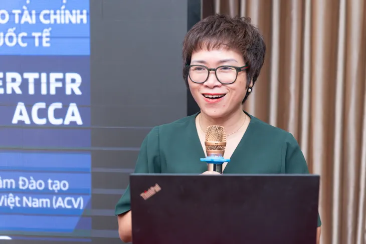 Phổ cập chuẩn mực kế toán quốc tế đảm bảo minh bạch trong báo cáo tài chính - Ảnh 2. Phổ cập chuẩn mực kế toán quốc tế đảm bảo minh bạch trong báo cáo tài chính - Ảnh 2.