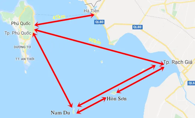 Tàu phà ra vào Phú Quốc, Nam Du tạm ngừng hoạt động - Ảnh 1.