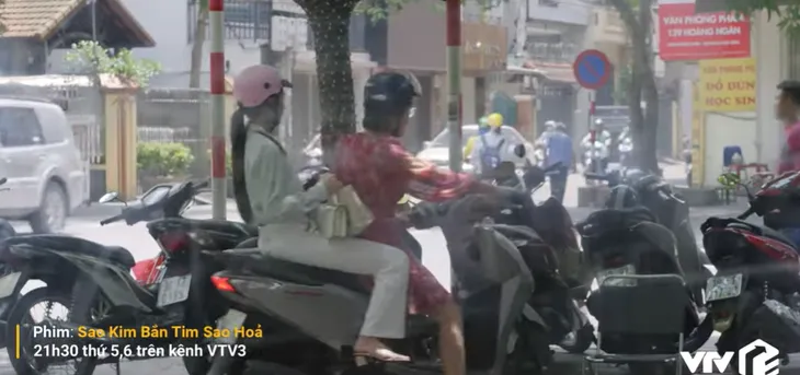 Sao Kim bắn tim Sao Hỏa - Tập 7: Đang đưa tình cũ tìm lại ký ức, Nghiêm hoảng hốt khi nhìn thấy vợ - Ảnh 4. Sao Kim bắn tim Sao Hỏa - Tập 7: Đang đưa tình cũ tìm lại ký ức, Nghiêm hoảng hốt khi nhìn thấy vợ - Ảnh 4.