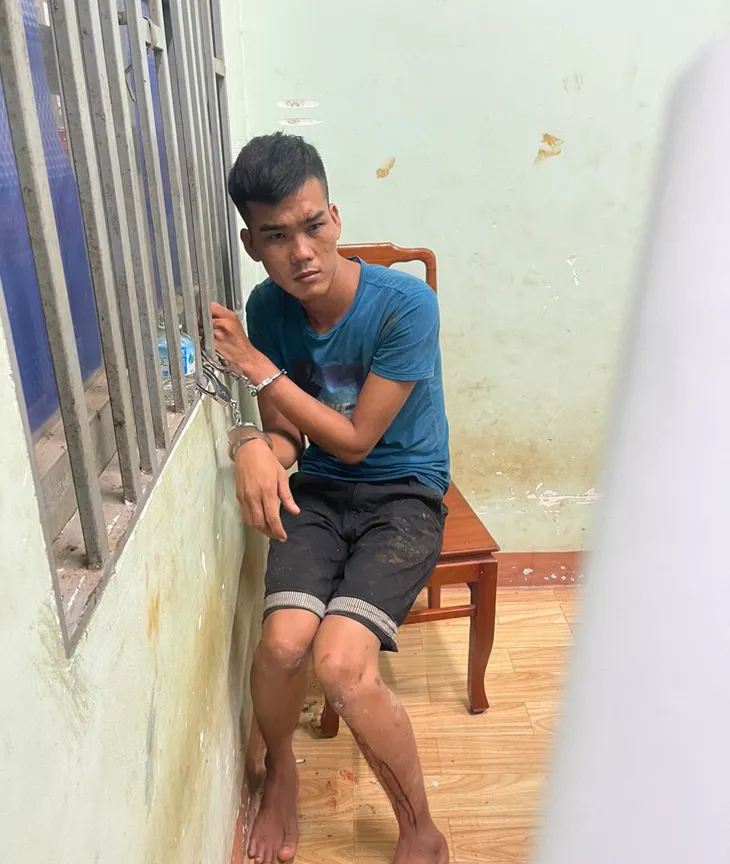 Nam thanh niên chém đại úy công an trọng thương ở Bình Phước - Ảnh 1. Nam thanh niên chém đại úy công an trọng thương ở Bình Phước - Ảnh 1.
