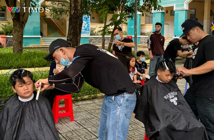 Tuổi trẻ TP Hồ Chí Minh chung tay xây dựng nông thôn mới - Ảnh 2. Tuổi trẻ TP Hồ Chí Minh chung tay xây dựng nông thôn mới - Ảnh 2.