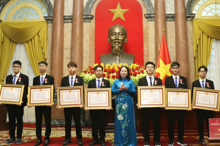 Đinh Cao Sơn - Chinh phục đỉnh cao quốc tế - Ảnh 4. Đinh Cao Sơn - Chinh phục đỉnh cao quốc tế - Ảnh 4.