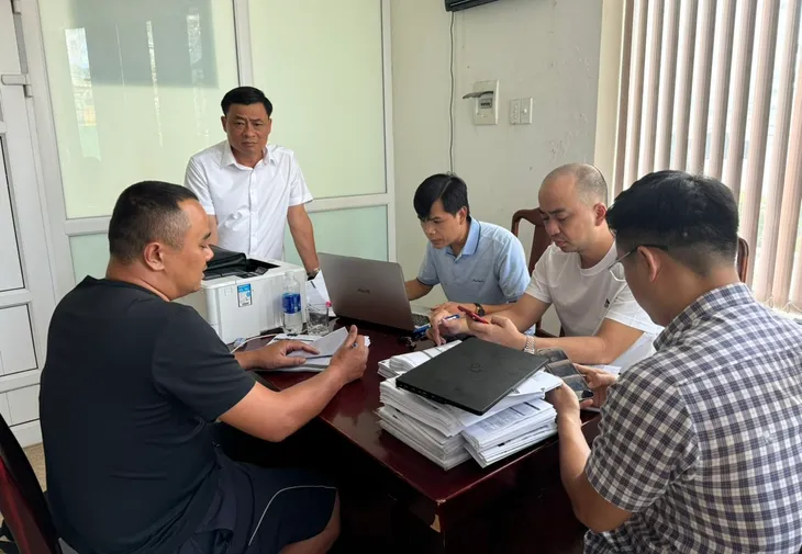 Triệt phá đường dây cá độ bóng đá liên tỉnh với giao dịch hơn 22 tỷ đồng - Ảnh 1. Triệt phá đường dây cá độ bóng đá liên tỉnh với giao dịch hơn 22 tỷ đồng - Ảnh 1.