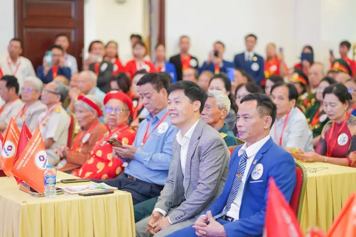 Ra mắt dự án Dòng lịch sử - Tri ân người có công với cách mạng - Ảnh 6.