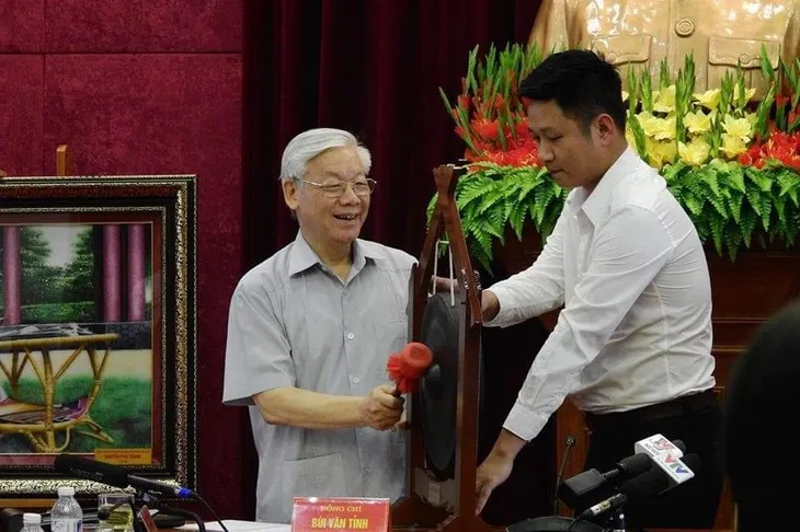 Tình cảm của Tổng Bí thư Nguyễn Phú Trọng dành cho đồng bào các dân tộc vùng Tây Bắc - Ảnh 12. Tình cảm của Tổng Bí thư Nguyễn Phú Trọng dành cho đồng bào các dân tộc vùng Tây Bắc - Ảnh 12.