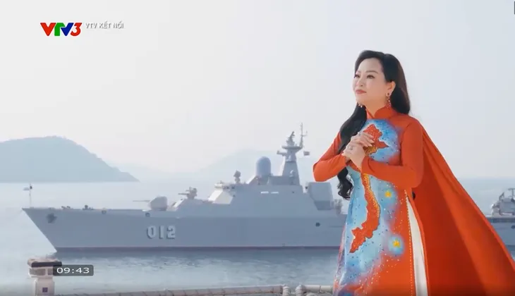Trường Sa bến bờ trong nhau - Câu chuyện xúc động về sự hi sinh của các thế hệ chiến sĩ hải quân - Ảnh 3. Trường Sa bến bờ trong nhau - Câu chuyện xúc động về sự hi sinh của các thế hệ chiến sĩ hải quân - Ảnh 3.