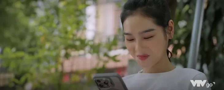 Những nẻo đường gần xa - Tập 41: Yên bối rối khi Hùng nắm tay - Ảnh 4. Những nẻo đường gần xa - Tập 41: Yên bối rối khi Hùng nắm tay - Ảnh 4.