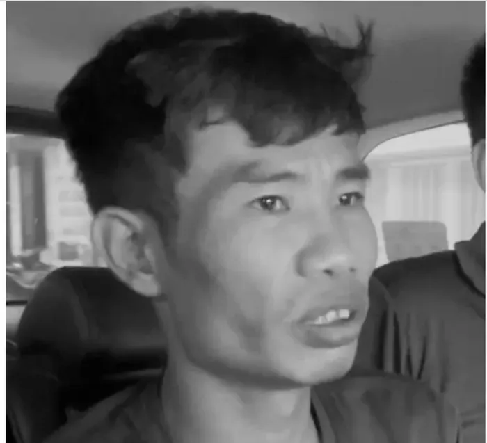 Dùng ô tô đi trộm cắp hàng chục nắp cống thoát nước ở Hà Nội - Ảnh 1. Dùng ô tô đi trộm cắp hàng chục nắp cống thoát nước ở Hà Nội - Ảnh 1.