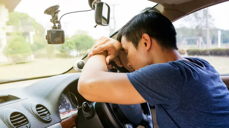 Nhật Bản xem xét tăng xử phạt vi phạm nồng độ cồn - Ảnh 1. Nhật Bản xem xét tăng xử phạt vi phạm nồng độ cồn - Ảnh 1.