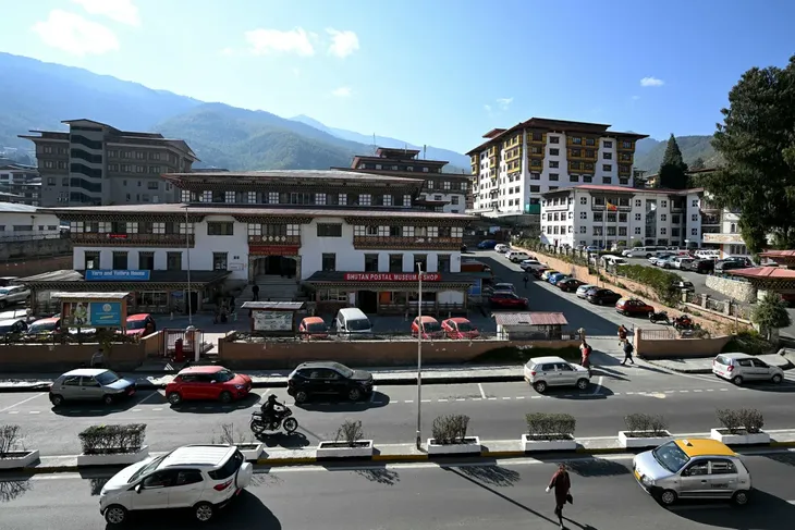 Cuộc sống thực tế ở Bhutan - quốc gia hạnh phúc nhất thế giới như thế nào? - Ảnh 1. Cuộc sống thực tế ở Bhutan - quốc gia hạnh phúc nhất thế giới như thế nào? - Ảnh 1.