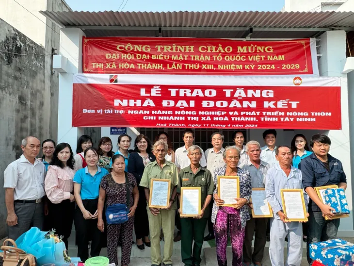 Agribank – Ngân hàng vì cộng đồng - Ảnh 4. Agribank – Ngân hàng vì cộng đồng - Ảnh 4.