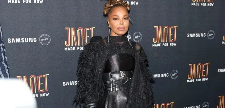 Chế độ giảm cân thần tốc của Janet Jackson khiến bạn bè lo lắng - Ảnh 1. Chế độ giảm cân thần tốc của Janet Jackson khiến bạn bè lo lắng - Ảnh 1.