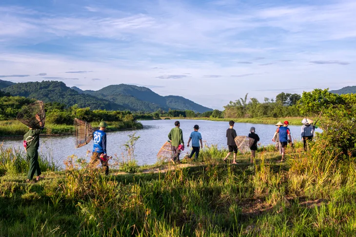Lễ hội Bắt cá Vực Rào - Nét đẹp văn hóa của người Hà Tĩnh - Ảnh 2. Lễ hội Bắt cá Vực Rào - Nét đẹp văn hóa của người Hà Tĩnh - Ảnh 2.