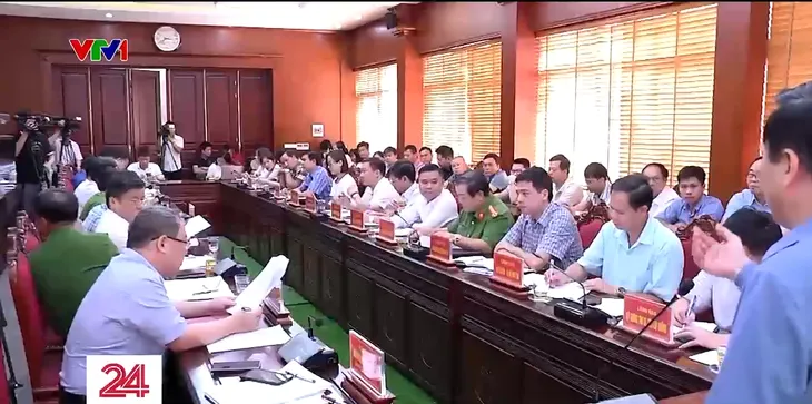 Ô nhiễm môi trường tại các cơ sở tái chế giấy: Vì sao vẫn loay hoay giải quyết? - Ảnh 1. Ô nhiễm môi trường tại các cơ sở tái chế giấy: Vì sao vẫn loay hoay giải quyết? - Ảnh 1.