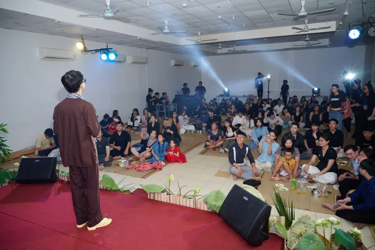 Giới trẻ tìm về nghệ thuật truyền thống - Ảnh 3. Giới trẻ tìm về nghệ thuật truyền thống - Ảnh 3.