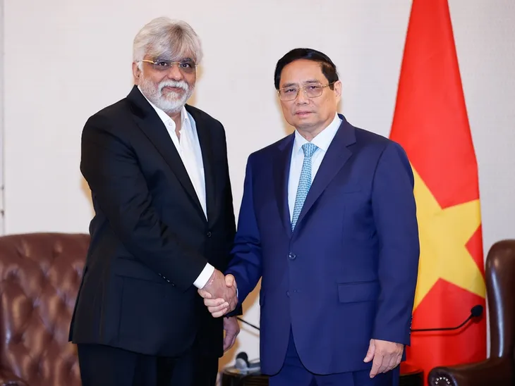 Thủ tướng Phạm Minh Chính làm việc với lãnh đạo các tập đoàn hàng đầu Ấn Độ - Ảnh 2. Thủ tướng Phạm Minh Chính làm việc với lãnh đạo các tập đoàn hàng đầu Ấn Độ - Ảnh 2.