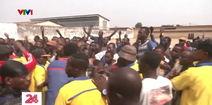 Nhà tù lớn nhất Congo thả 420 tù nhân do quá tải - Ảnh 2. Nhà tù lớn nhất Congo thả 420 tù nhân do quá tải - Ảnh 2.