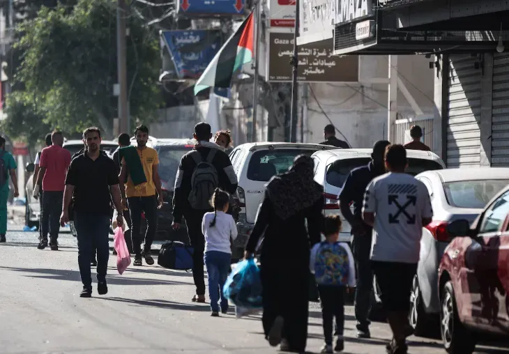 WHO tiến hành đợt sơ tán y tế lớn nhất tại Dải Gaza - Ảnh 1. WHO tiến hành đợt sơ tán y tế lớn nhất tại Dải Gaza - Ảnh 1.