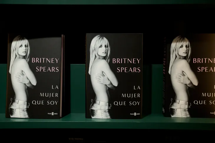Phim tiểu sử về Britney Spears đang được thực hiện - Ảnh 2. Phim tiểu sử về Britney Spears đang được thực hiện - Ảnh 2.