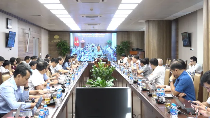 7 tháng đầu năm, Tập đoàn Than - Khoáng sản Việt Nam đạt doanh thu trên 100.000 tỷ đồng - Ảnh 1. 7 tháng đầu năm, Tập đoàn Than - Khoáng sản Việt Nam đạt doanh thu trên 100.000 tỷ đồng - Ảnh 1.