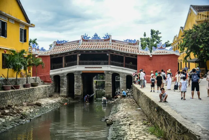 Trùng tu di tích: Lạ là bị la - Ảnh 2. Trùng tu di tích: Lạ là bị la - Ảnh 2.