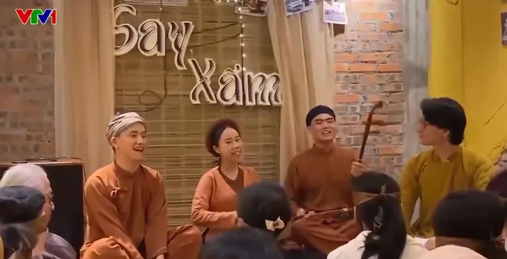 Yêu xẩm theo cách của người trẻ - Ảnh 1. Yêu xẩm theo cách của người trẻ - Ảnh 1.