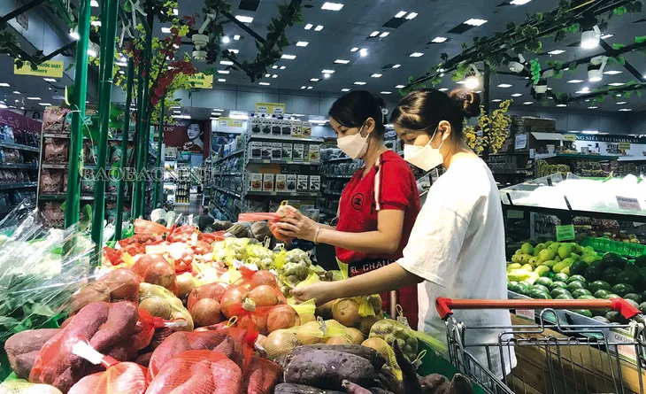 Ứng phó thế nào trước biến động tăng lương? - Ảnh 2. Ứng phó thế nào trước biến động tăng lương? - Ảnh 2.