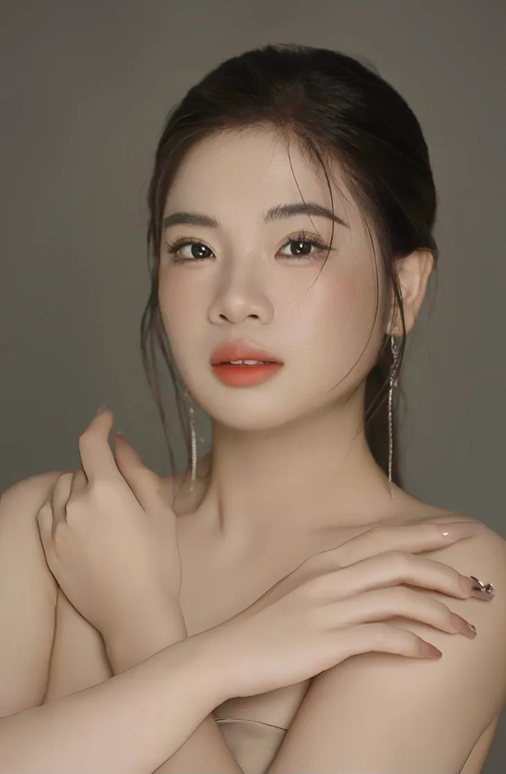 Ca sĩ Hà Thu Hằng: Giành Giải Nhất cuộc thi Qingyin Award - Youth Music Festival 2024 là niềm vinh dự lớn - Ảnh 5. Ca sĩ Hà Thu Hằng: Giành Giải Nhất cuộc thi Qingyin Award - Youth Music Festival 2024 là niềm vinh dự lớn - Ảnh 5.