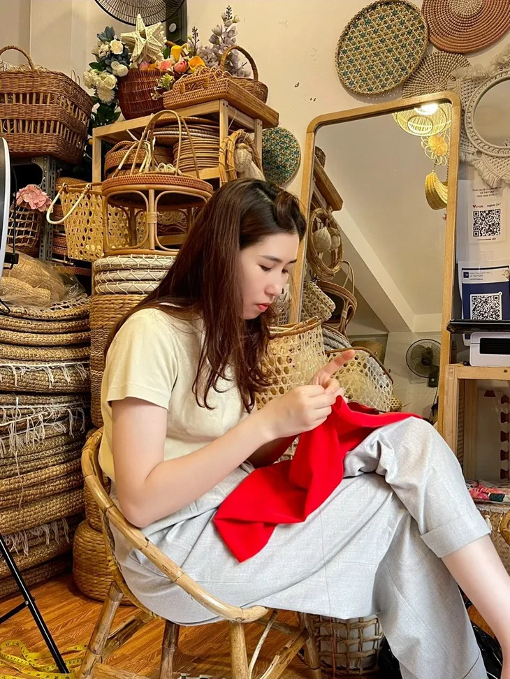 Xu hướng sử dụng các sản phẩm mang hơi thở mộc mạc của làng quê - Ảnh 2. Xu hướng sử dụng các sản phẩm mang hơi thở mộc mạc của làng quê - Ảnh 2.
