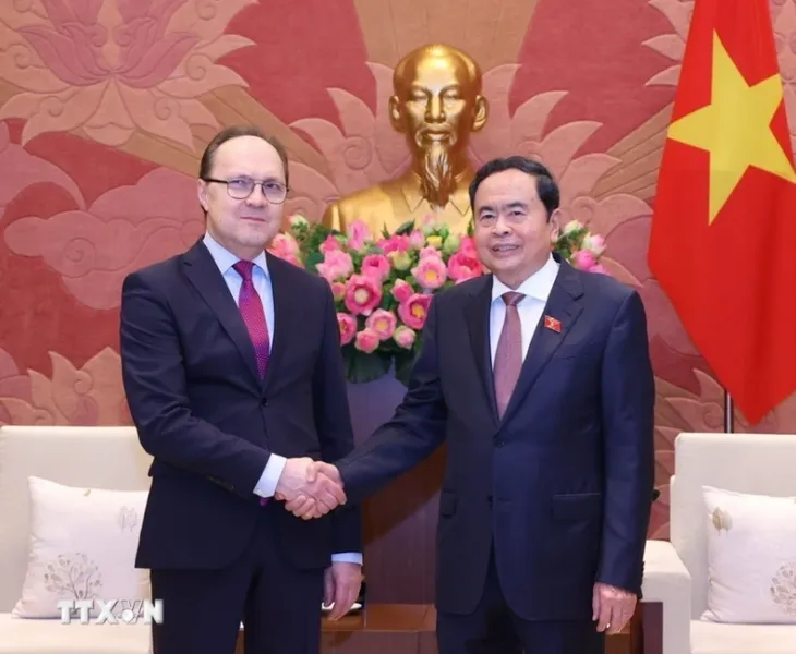 Chủ tịch Quốc hội: Thúc đẩy hợp tác kinh tế, thương mại tương xứng quan hệ Việt Nam - Nga - Ảnh 1. Chủ tịch Quốc hội: Thúc đẩy hợp tác kinh tế, thương mại tương xứng quan hệ Việt Nam - Nga - Ảnh 1.