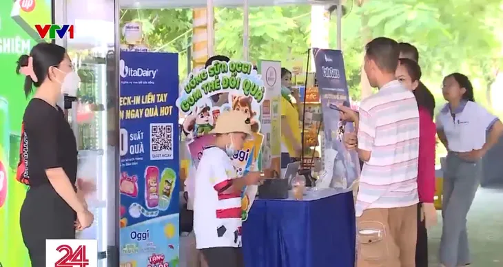 Hàng ngàn sản phẩm giảm giá đến với các đối tượng khó khăn - Ảnh 1. Hàng ngàn sản phẩm giảm giá đến với các đối tượng khó khăn - Ảnh 1.